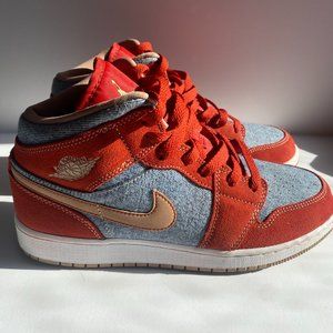 GENTLY USED UNISEX AIR JORDAN 1 MID SE GS 'DENIM RED' (FITS KIDS/MEN/WOMEN)